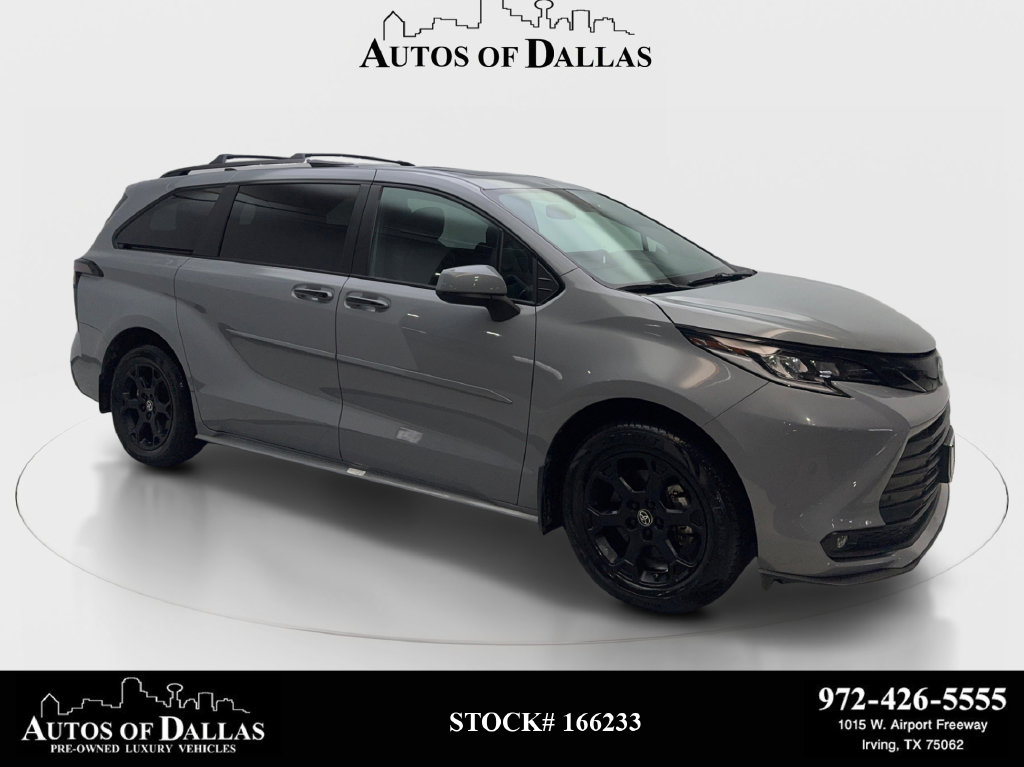 Used 2025 Toyota Sienna XLE Woodland Edition AWD/4WD image 1