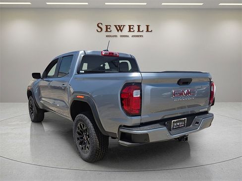 New 2026 GMC Canyon Elevation w/ Convenience Package image 3