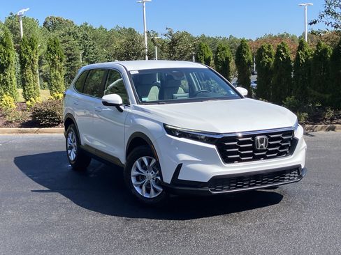 Certified 2023 Honda CR-V LX image 2