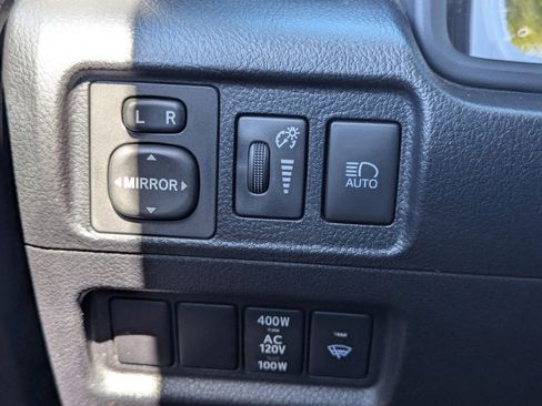 Used 2022 Toyota 4Runner TRD Off-Road image 33