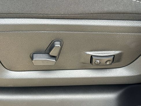New 2026 RAM 3500 Lone Star AWD/4WD image 21