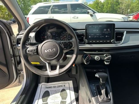 Used 2023 Kia Rio S FWD image 15