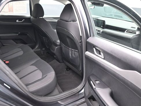 Used 2023 Kia K5 LXS image 12