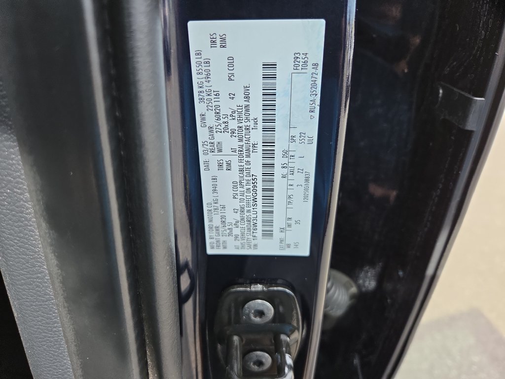 Used 2025 Ford F150 Lightning Flash AWD/4WD image 37