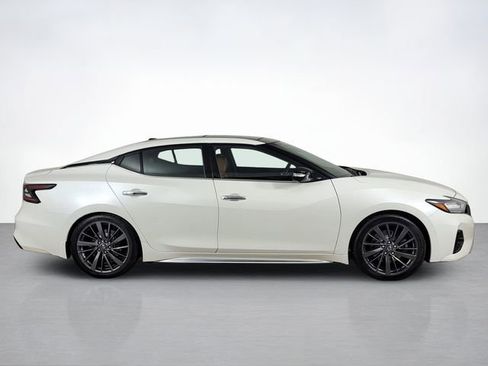 Used 2020 Nissan Maxima Platinum w/ Reserve Package FWD image 2