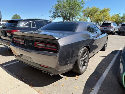 Used 2021 Dodge Challenger R/T Scat Pack RWD image 5