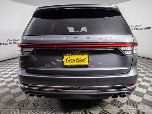 Used 2025 Lincoln Aviator Reserve w/ Equipment Group 201A image 8