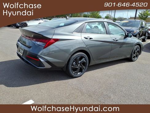New 2026 Hyundai Elantra SEL Sport Premium FWD image 5
