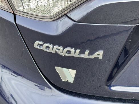 Used 2022 Toyota Corolla LE image 37