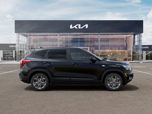 New 2026 Kia Seltos LX AWD/4WD image 7