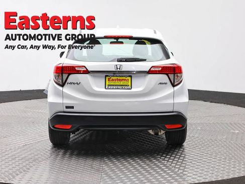 Used 2021 Honda HR-V LX image 6