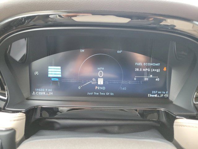 Certified 2024 Lincoln Corsair FWD image 32