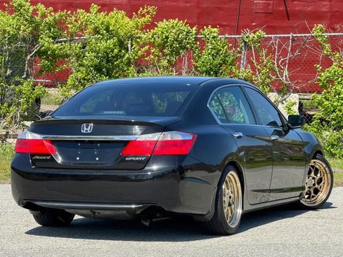 Used 2015 Honda Accord Sport image 7