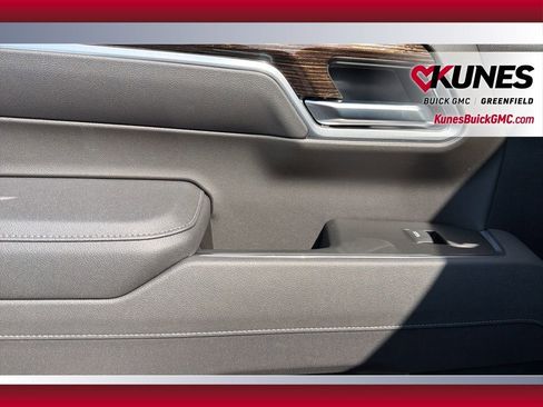 New 2026 GMC Sierra 1500 Elevation image 31