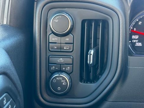 Certified 2021 Chevrolet Silverado 1500 Custom AWD/4WD image 24