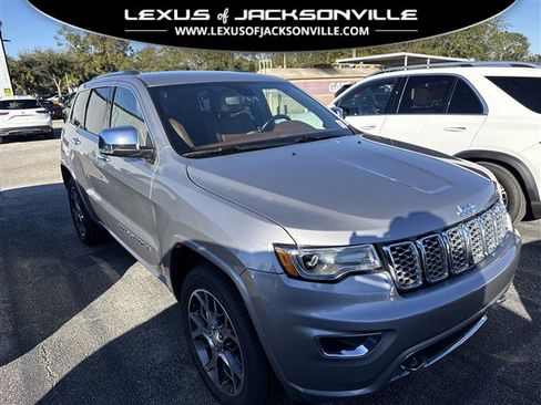 Used 2021 Jeep Grand Cherokee Overland image 1
