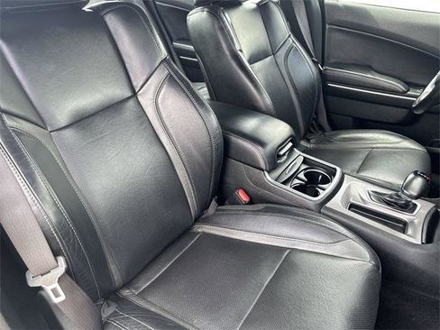 Certified 2022 Dodge Charger SXT w/ Leather Interior Group image 11