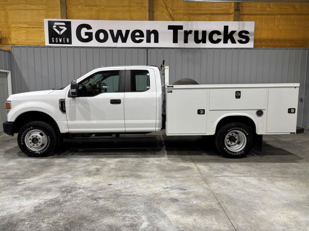 Used 2020 Ford F350 XL w/ Power Equipment Group AWD/4WD image 2