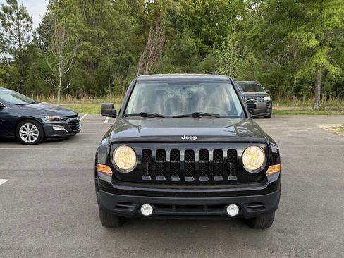 Used 2016 Jeep Patriot Sport w/ Power Value Group image 2
