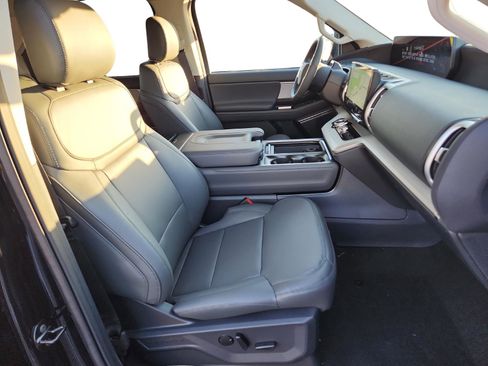 New 2026 Ford Expedition Max Active image 27