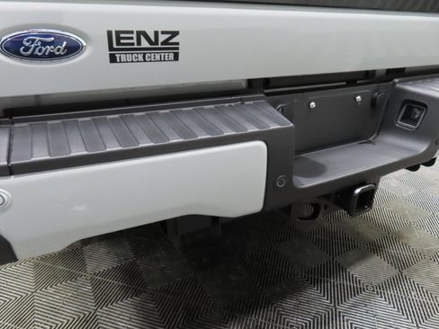 Used 2025 Ford F250 Platinum w/ FX4 Off-Road Package image 50
