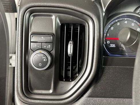 Used 2021 GMC Sierra 1500 2WD Regular Cab image 12