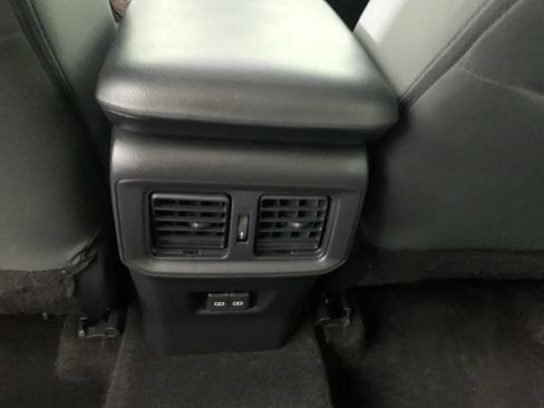Used 2022 Toyota RAV4 XLE w/ Convenience Package AWD/4WD image 33