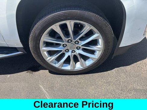 Used 2018 Cadillac Escalade ESV Luxury AWD/4WD image 43