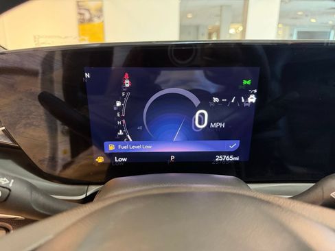 Used 2025 Buick Envista Preferred FWD image 38
