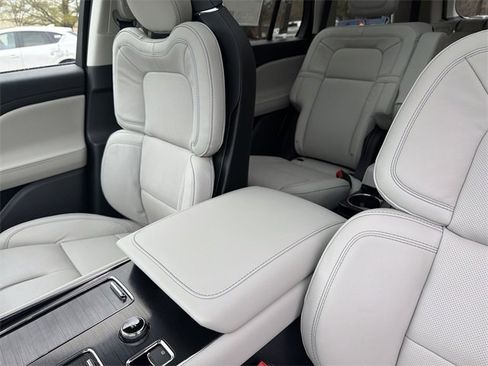 New 2026 Lincoln Aviator Reserve image 21