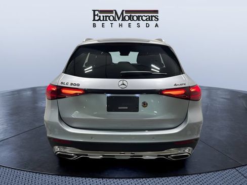 Used 2023 Mercedes-Benz GLC 300 4MATIC image 4