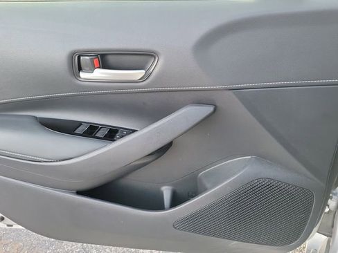 Used 2021 Toyota Corolla SE FWD image 13