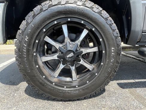 Used 2017 RAM 1500 Classic SLT image 10