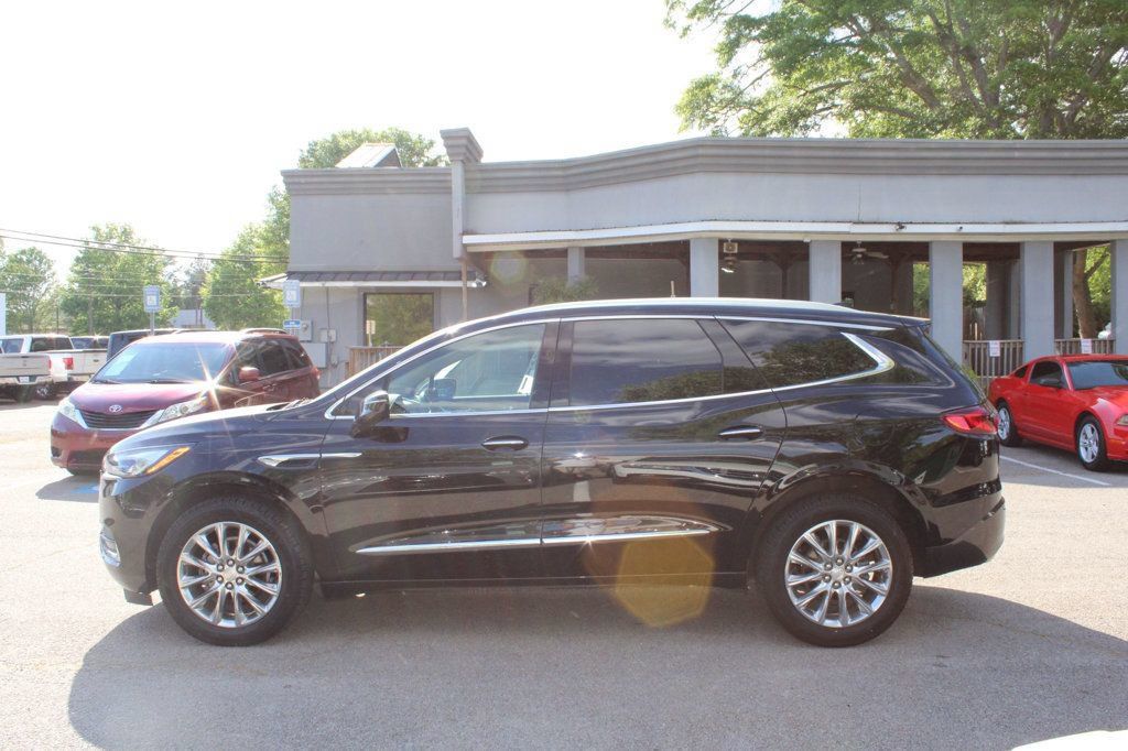 Used 2019 Buick Enclave Essence FWD image 4