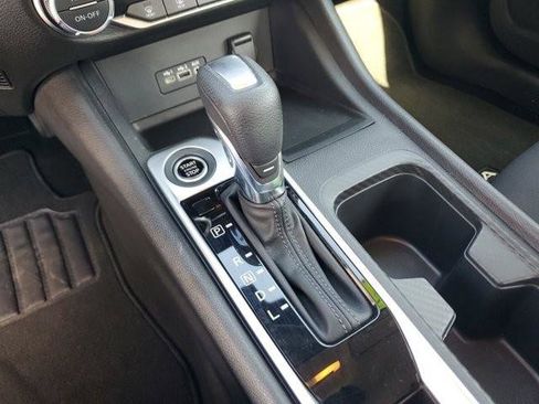 Used 2022 Nissan Sentra SV w/ All-Weather Package image 29