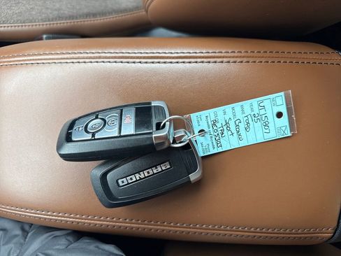 Used 2025 Ford Bronco Sport Outer Banks w/ Outer Banks Tech Package+ image 40