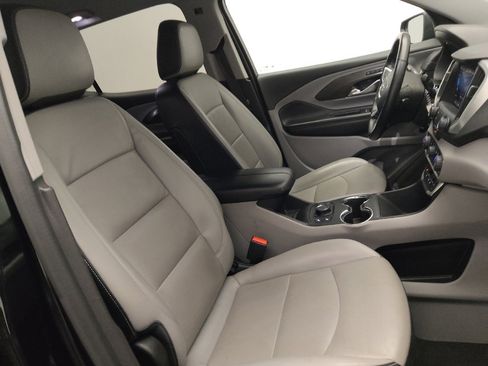 Used 2024 GMC Terrain SLT AWD/4WD image 21