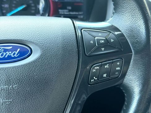 Used 2018 Ford Explorer XLT w/ Equipment Group 202A image 25