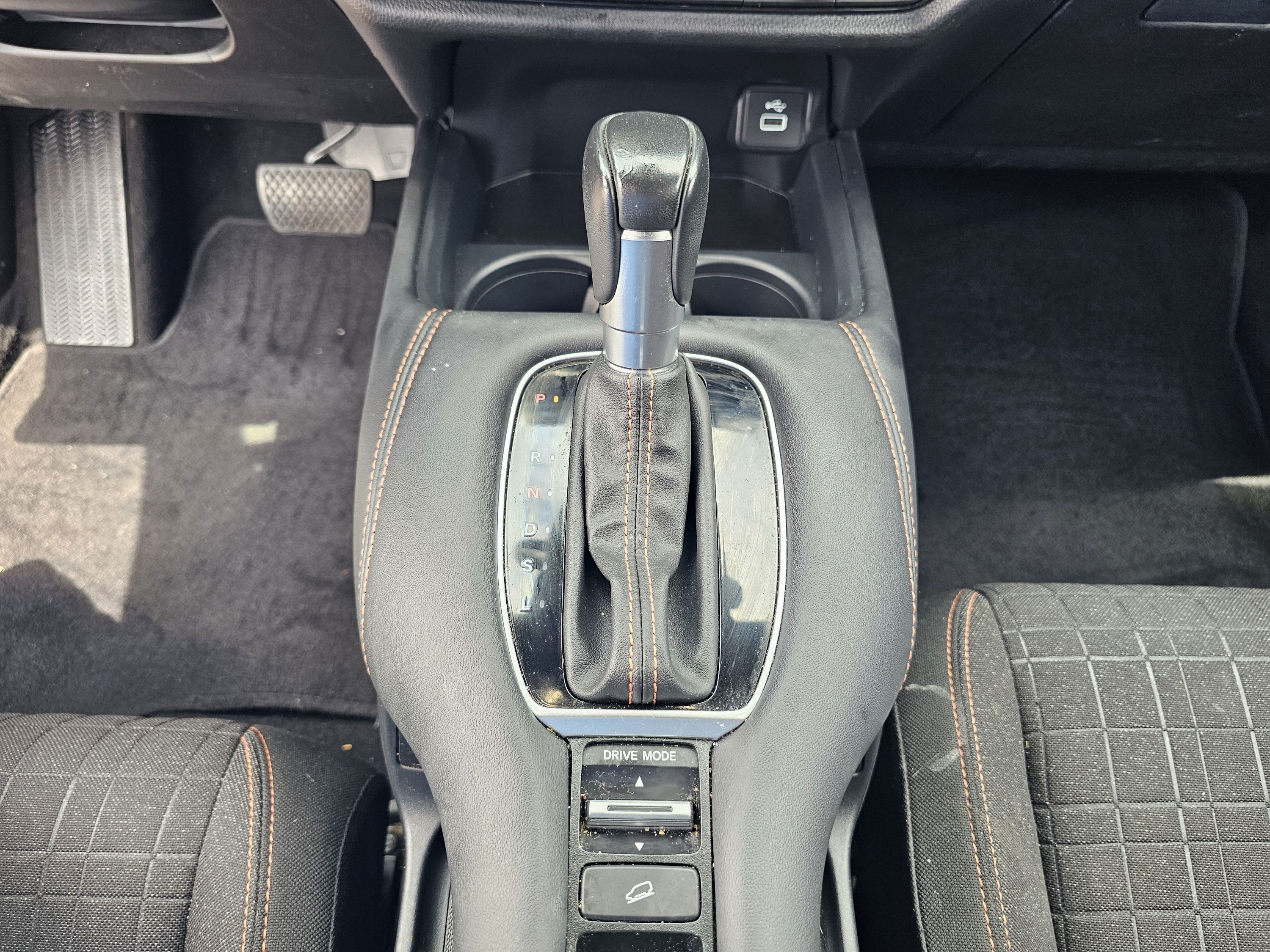 Used 2023 Honda HR-V Sport image 40