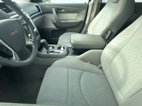 Used 2013 GMC Acadia SLE FWD image 7