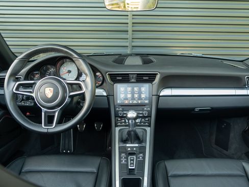 Certified 2017 Porsche 911 Carrera 4S AWD/4WD image 6