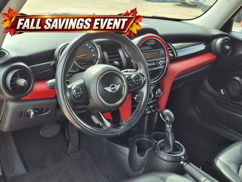 Used 2014 MINI Cooper 2-Door Hardtop FWD image 9