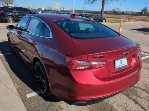 Used 2021 Chevrolet Malibu LT w/ Leather Package image 7
