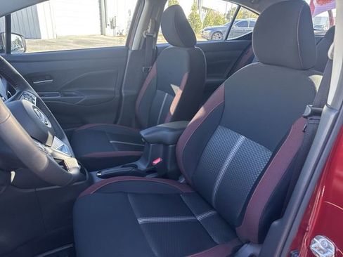 New 2025 Nissan Versa SR image 15