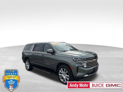 Used 2024 Chevrolet Suburban High Country image 1