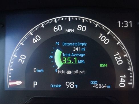 Used 2024 Toyota RAV4 XLE w/ Convenience Package AWD/4WD image 4