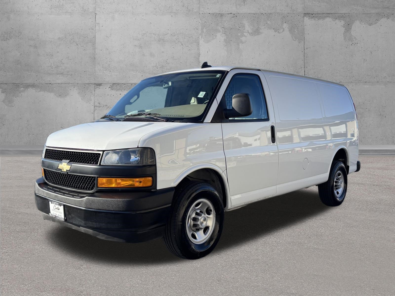 Used 2023 Chevrolet Express 2500 w/ Driver Convenience Package RWD image 3