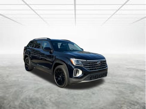 New 2026 Volkswagen Atlas SE FWD image 7