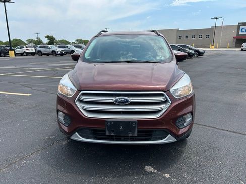 Used 2018 Ford Escape SE FWD image 4
