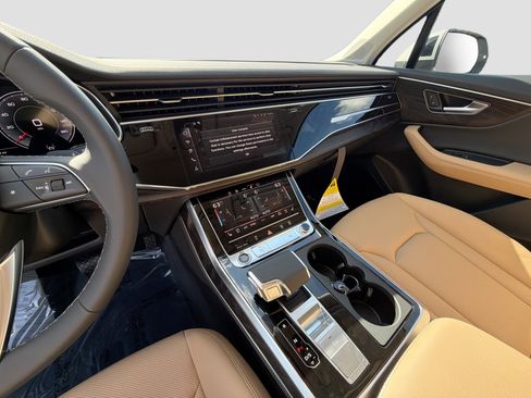 New 2026 Audi Q7 Premium Plus image 29